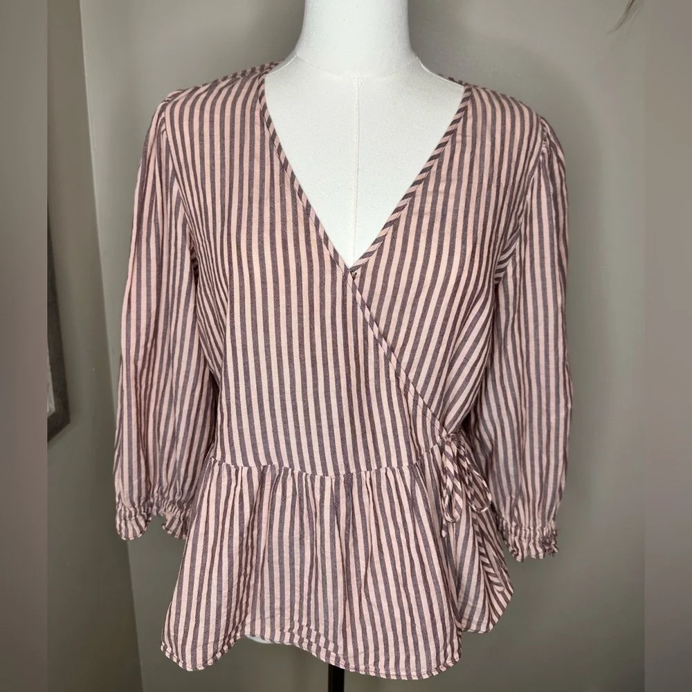 Madewell Puff-Sleeve Peplum Faux Wrap Top | Size S